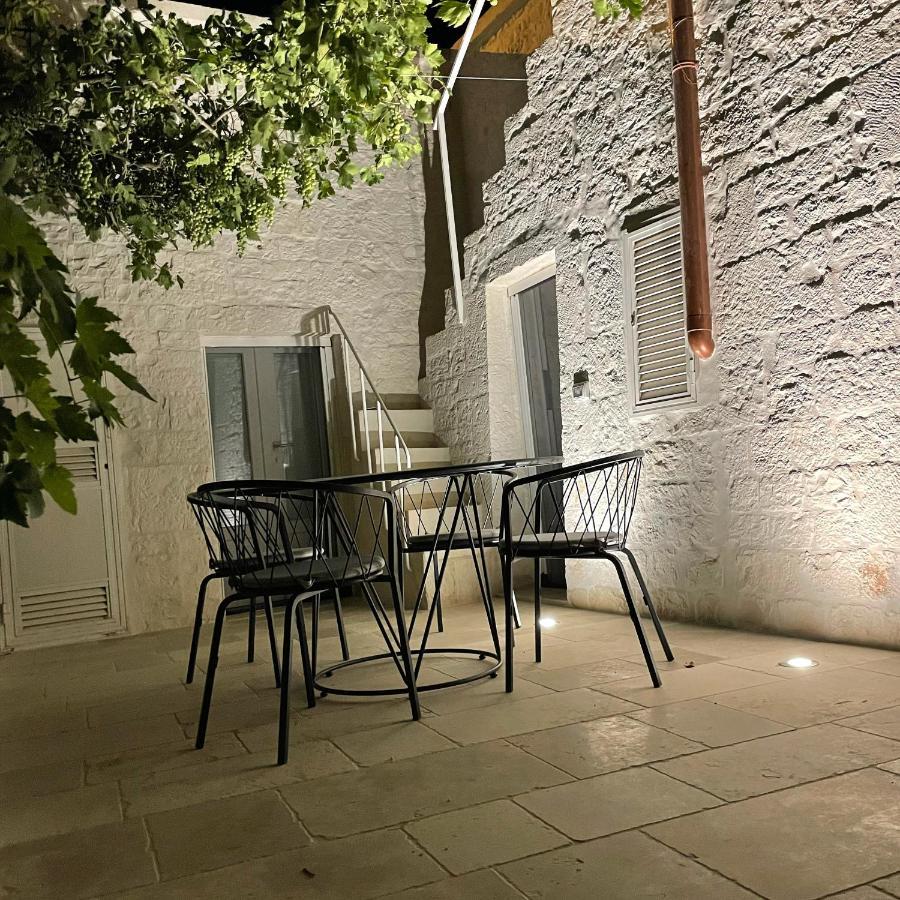 Martina Trulli Relais Apartment Locorotondo Bagian luar foto