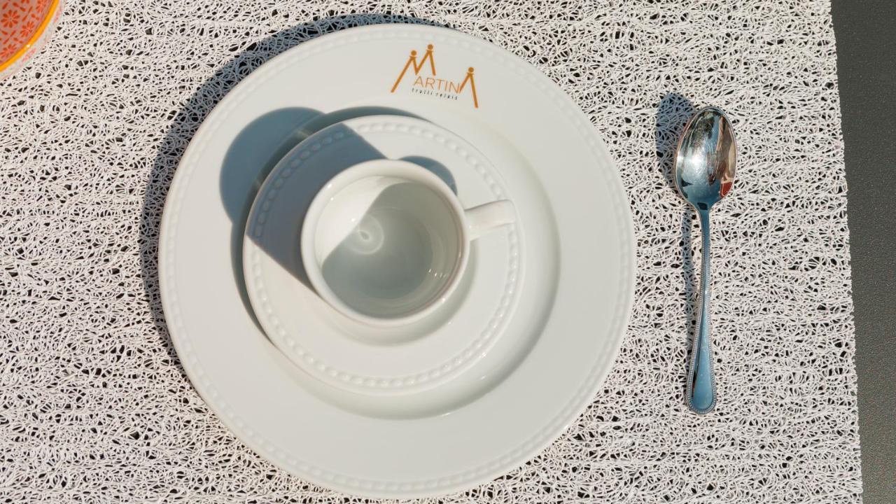 Martina Trulli Relais Apartment Locorotondo Bagian luar foto