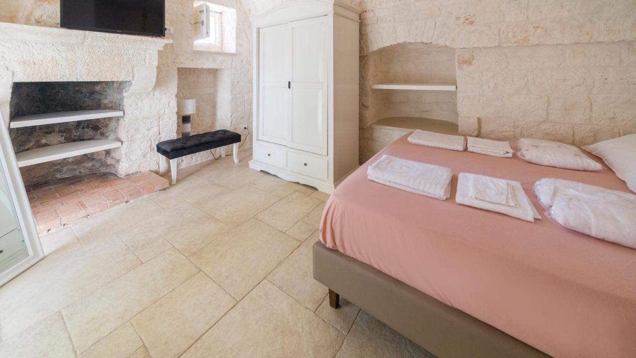 Martina Trulli Relais Apartment Locorotondo Bagian luar foto